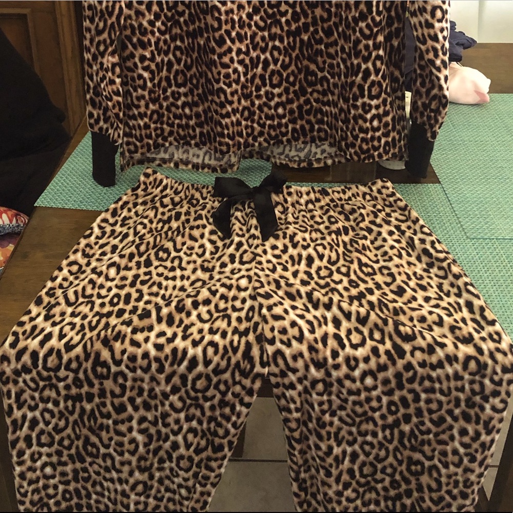 Betsy Johnson pajama set